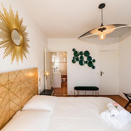 Suites Mana - Le Manaloft, Chic Et Moderne Avec Salle Privee De Fitness En Plein Centre-Ville De ريثيل المظهر الخارجي الصورة