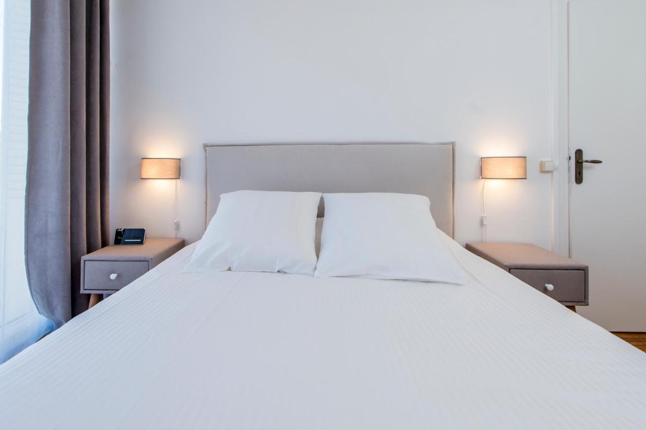 Suites Mana - Le Manaloft, Chic Et Moderne Avec Salle Privee De Fitness En Plein Centre-Ville De ريثيل المظهر الخارجي الصورة